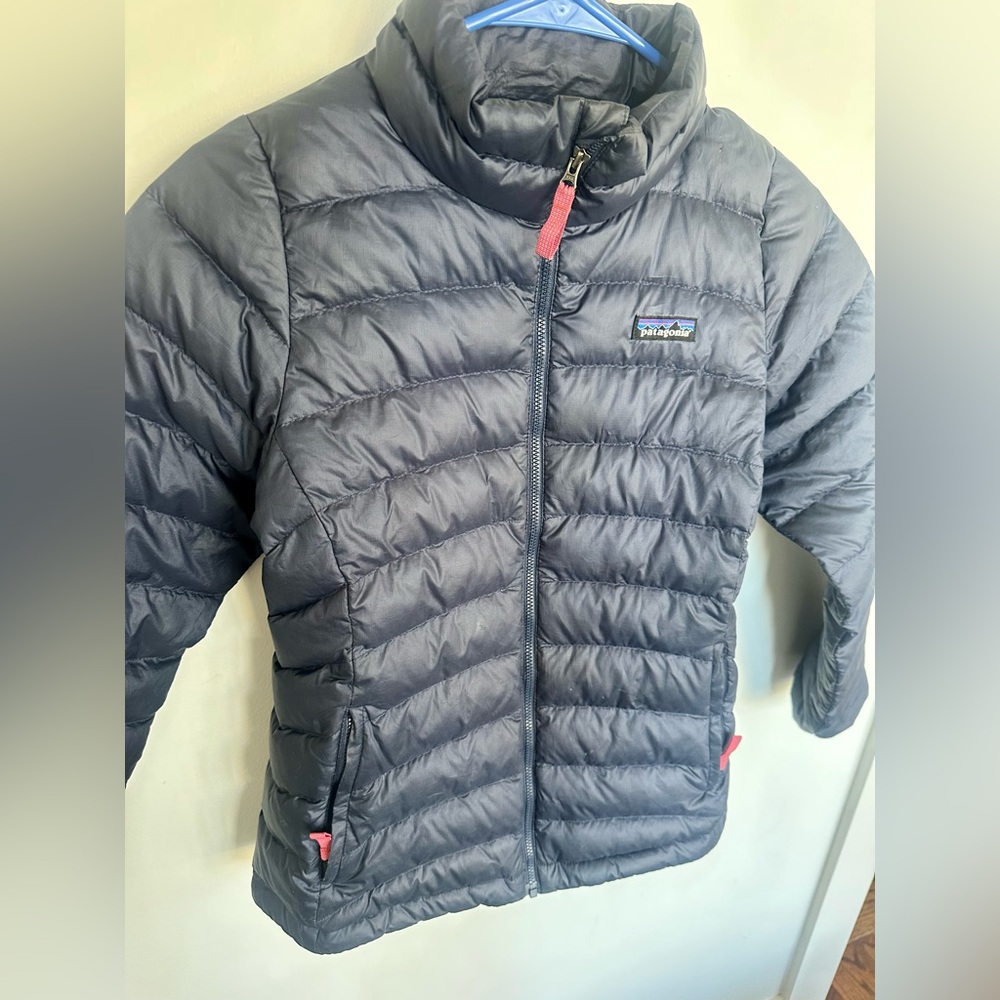 Patagonia Kids Dark Blue Down Sweater Puffer Jacket size Youth Large (12)